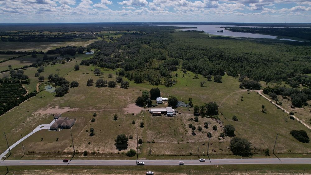 Lake Hatchineha Road Residential: 9500 Lake Hatchineha Rd, Haines City, FL 33844